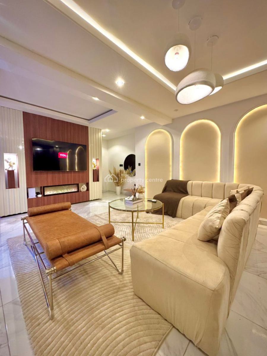 a Spacious Luxury 1 Bedroom with Ps5, 2 Balconies & Private Gym, Lekki Phase 1, Lekki, Lagos, Flat / Apartment Short Let