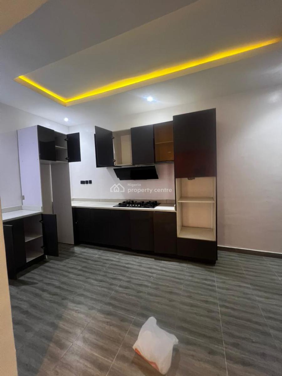 2 Bedrooms, Lekki Phase 1, Lekki, Lagos, Flat / Apartment for Rent