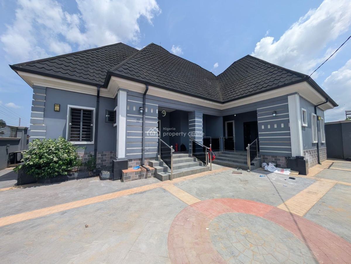 a Clean Two (2) Bedroom Flat, Ifs Ikot Okpon, Uyo, Akwa Ibom, House for Rent