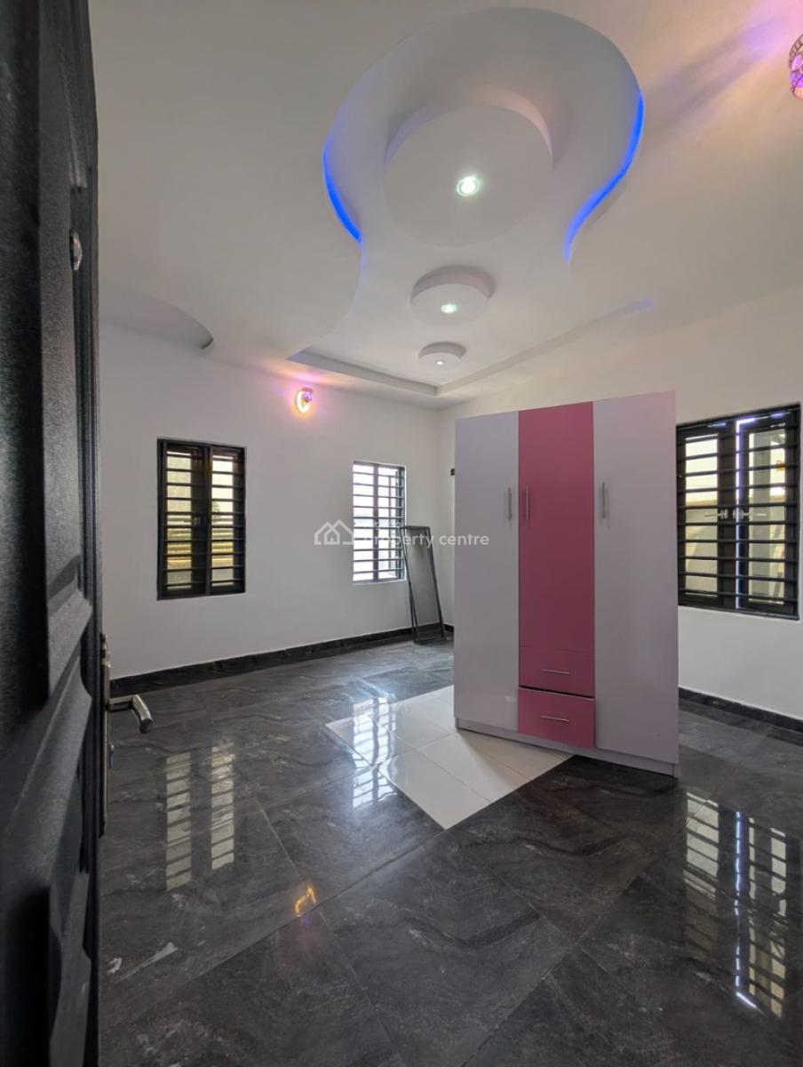 a Clean Two (2) Bedroom Flat, Ifs Ikot Okpon, Uyo, Akwa Ibom, House for Rent