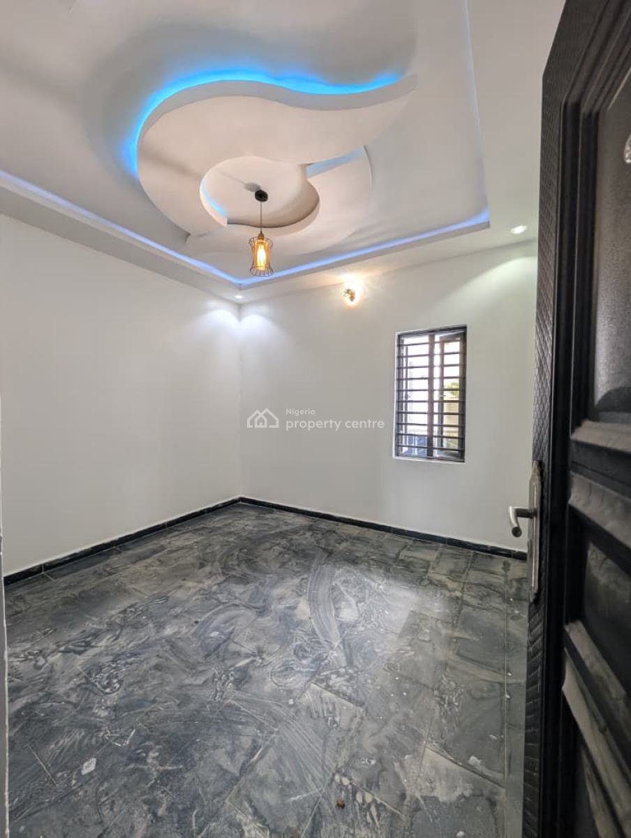 a Clean Two (2) Bedroom Flat, Ifs Ikot Okpon, Uyo, Akwa Ibom, House for Rent