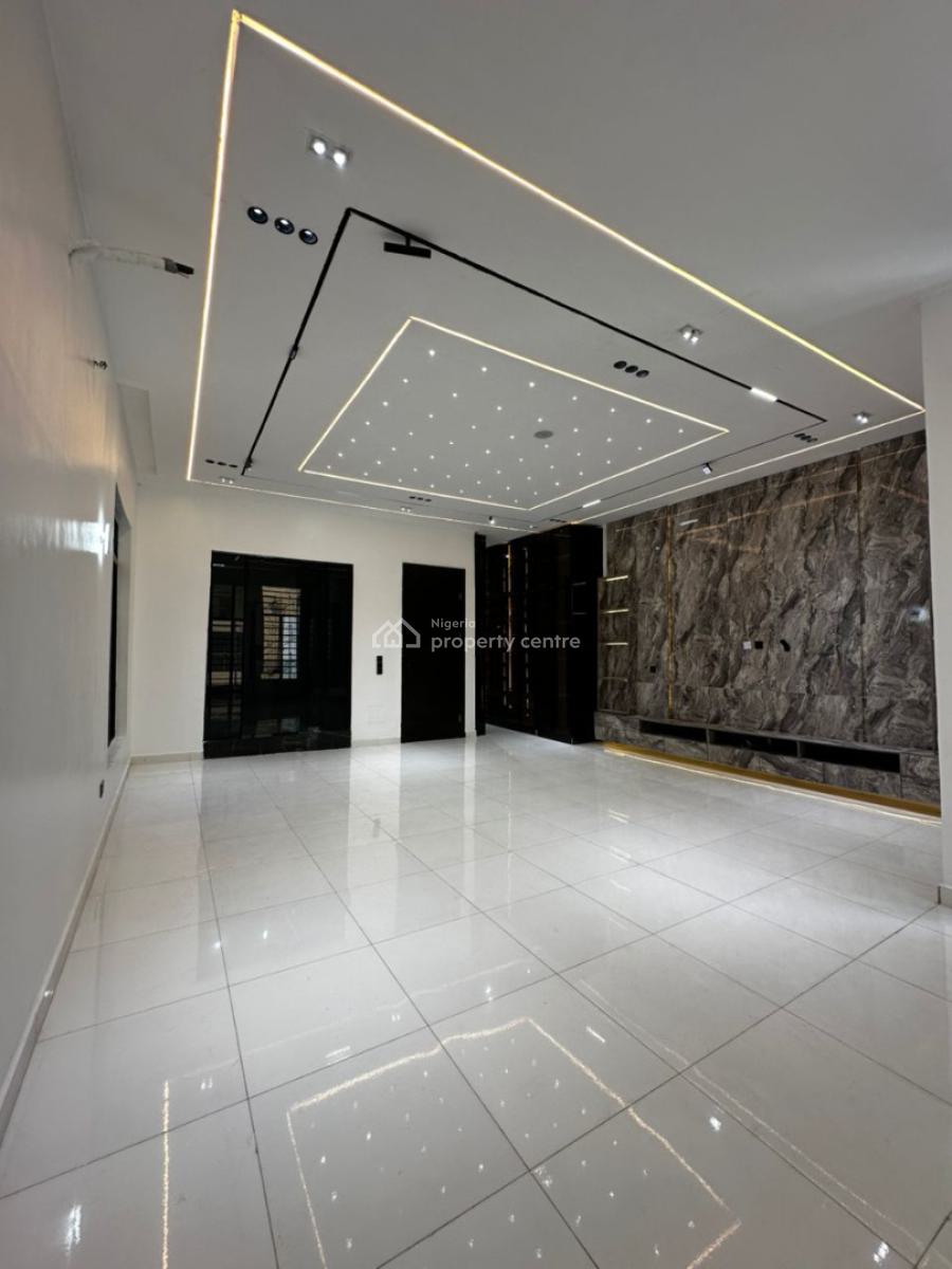 Beautiful Detailed 5 Bedroom Detached Duplex with Bq and Pool, Chevron, Lekki, Lagos, Detached Duplex for Sale