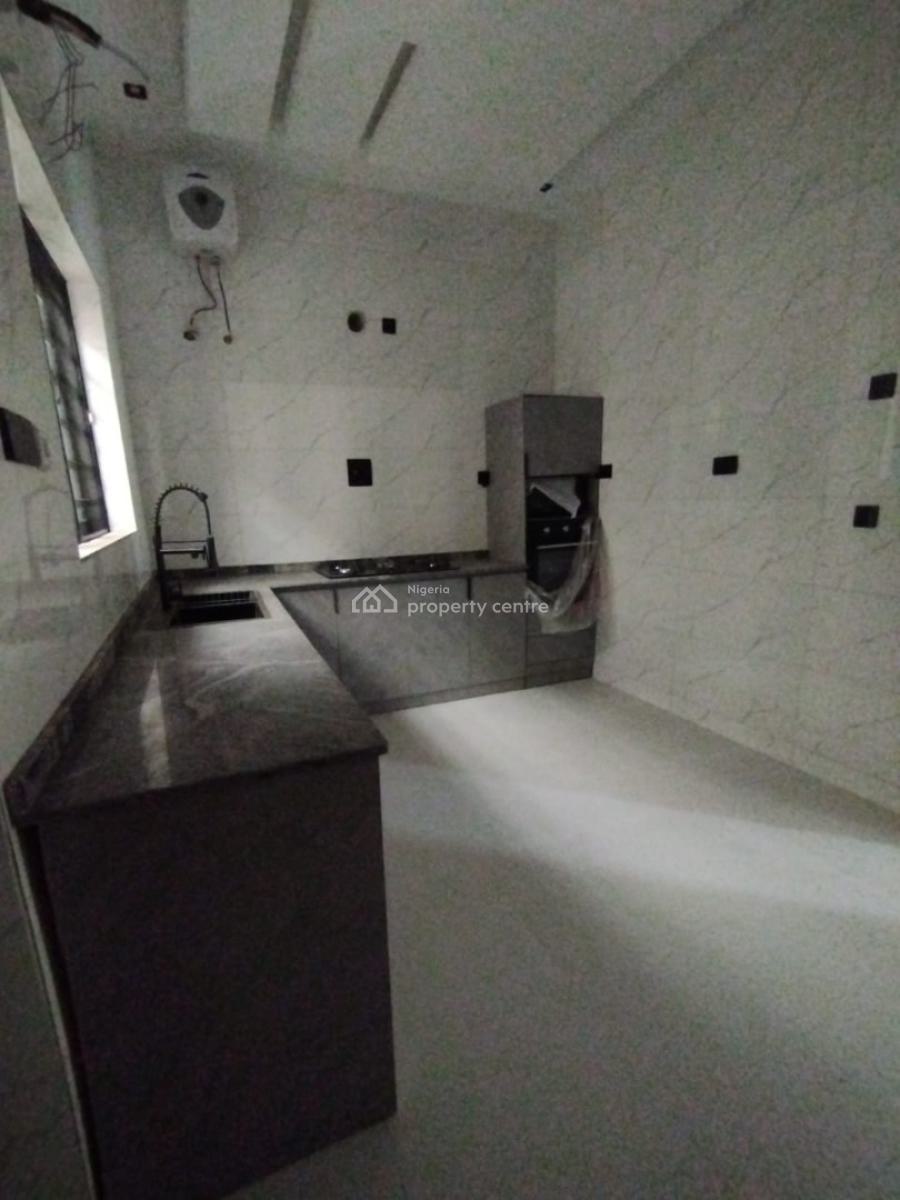 Modern 4-bedroom Semi-detached Duplex with Bq in Citiview Estate, Citiview Estate Warewa., Obafemi Owode, Ogun, Semi-detached Duplex for Sale