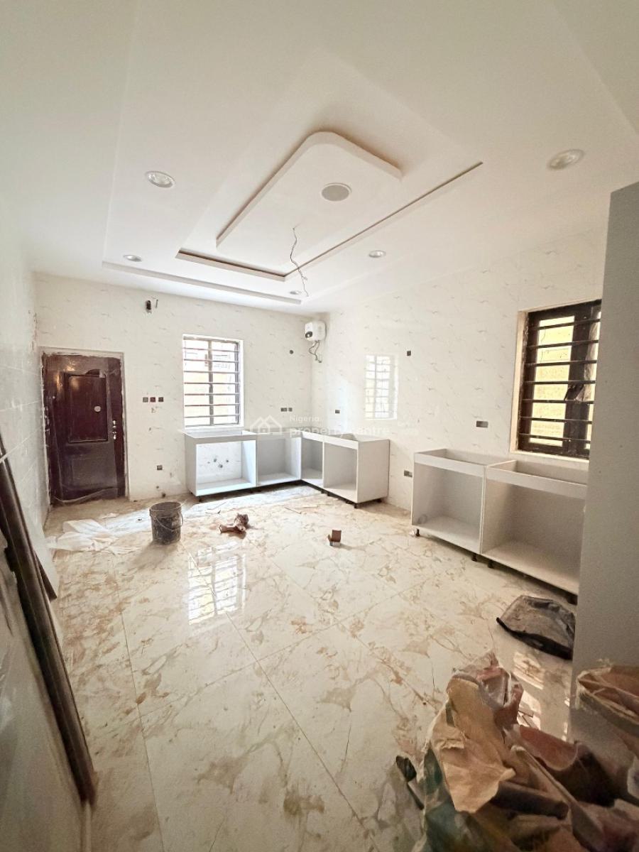 Exquisite 5 Bedroom Fully Detached Duplex with Bq, Omole Phase 2, Ikeja, Lagos, Detached Duplex for Sale