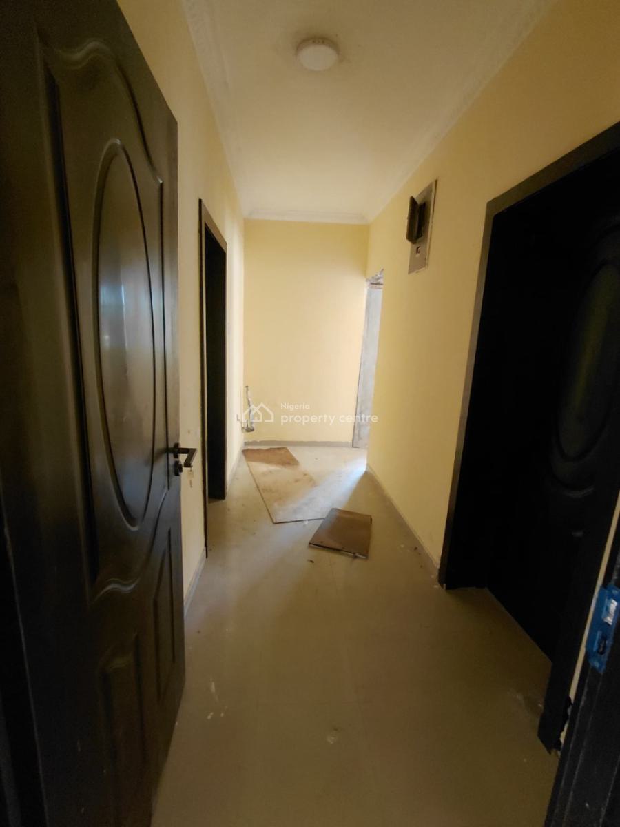 Tastefully Built and Newly Renovated Three Bedrooms Flat, Canaan Estate Sangotedo Lagos, Sangotedo, Ajah, Lagos, Terraced Bungalow for Rent