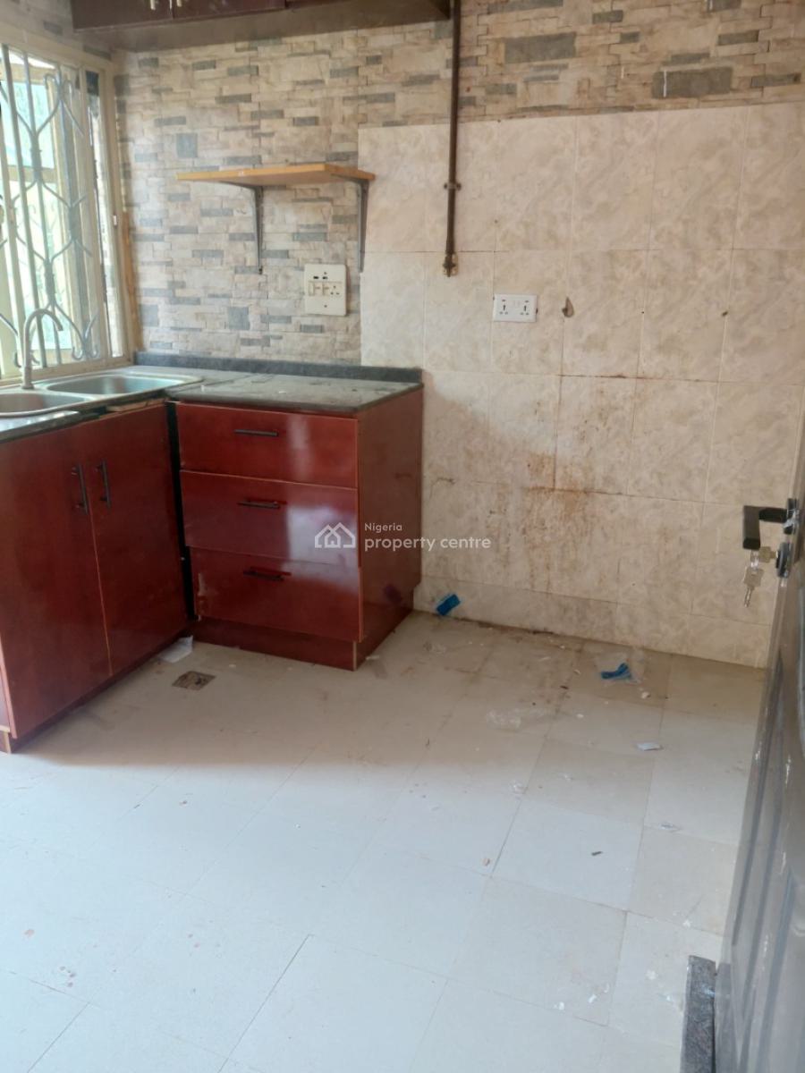 Tastefully Built and Newly Renovated Three Bedrooms Flat, Canaan Estate Sangotedo Lagos, Sangotedo, Ajah, Lagos, Terraced Bungalow for Rent