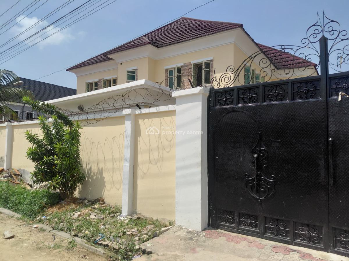 Tastefully Built and Newly Renovated Three Bedrooms Flat, Canaan Estate Sangotedo Lagos, Sangotedo, Ajah, Lagos, Terraced Bungalow for Rent