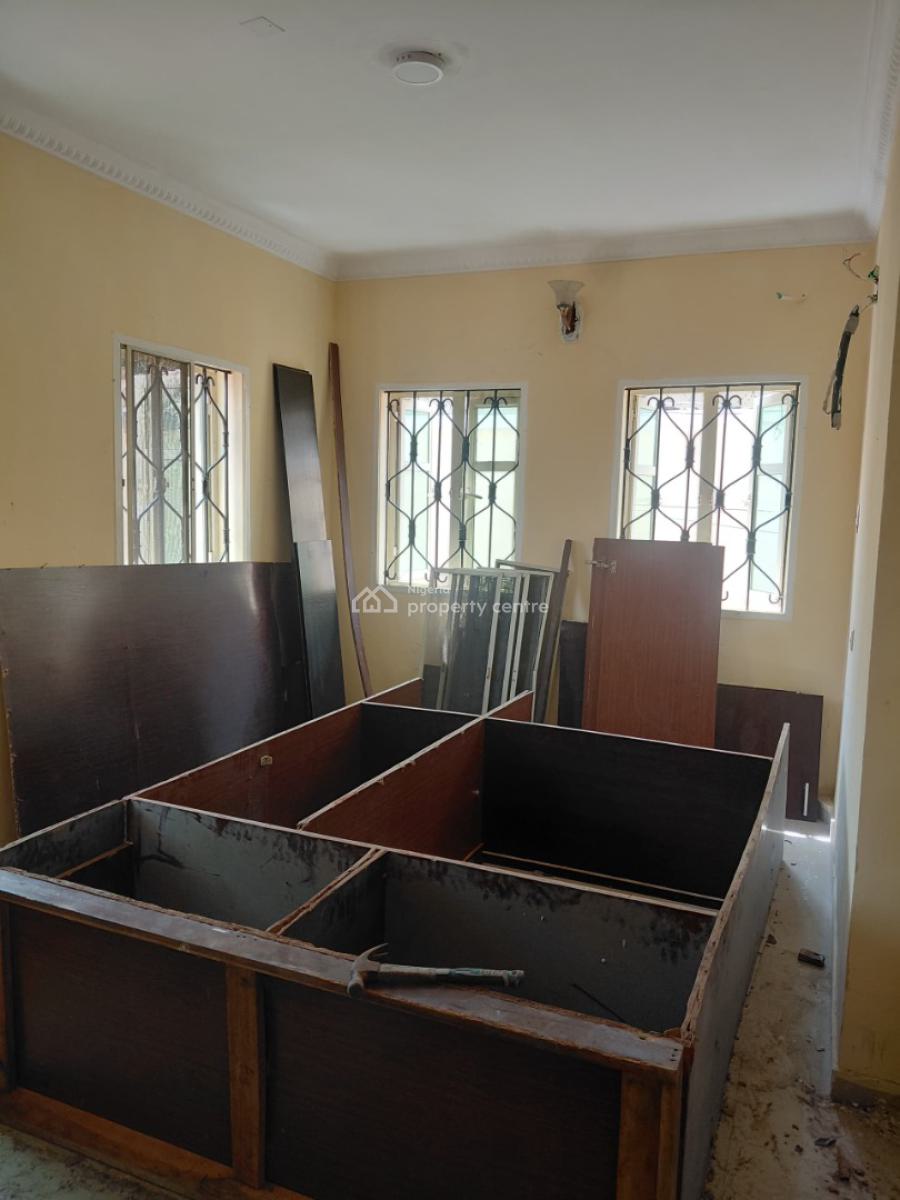 Tastefully Built and Newly Renovated Three Bedrooms Flat, Canaan Estate Sangotedo Lagos, Sangotedo, Ajah, Lagos, Terraced Bungalow for Rent