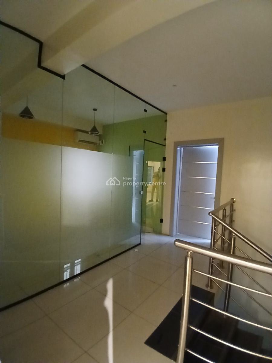 4 Bedroom Terrace Duplex, Lekki Phase 1, Lekki, Lagos, Terraced Duplex for Rent