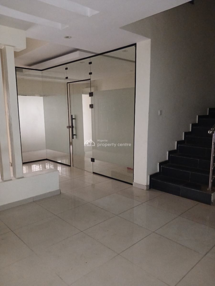 4 Bedroom Terrace Duplex, Lekki Phase 1, Lekki, Lagos, Terraced Duplex for Rent