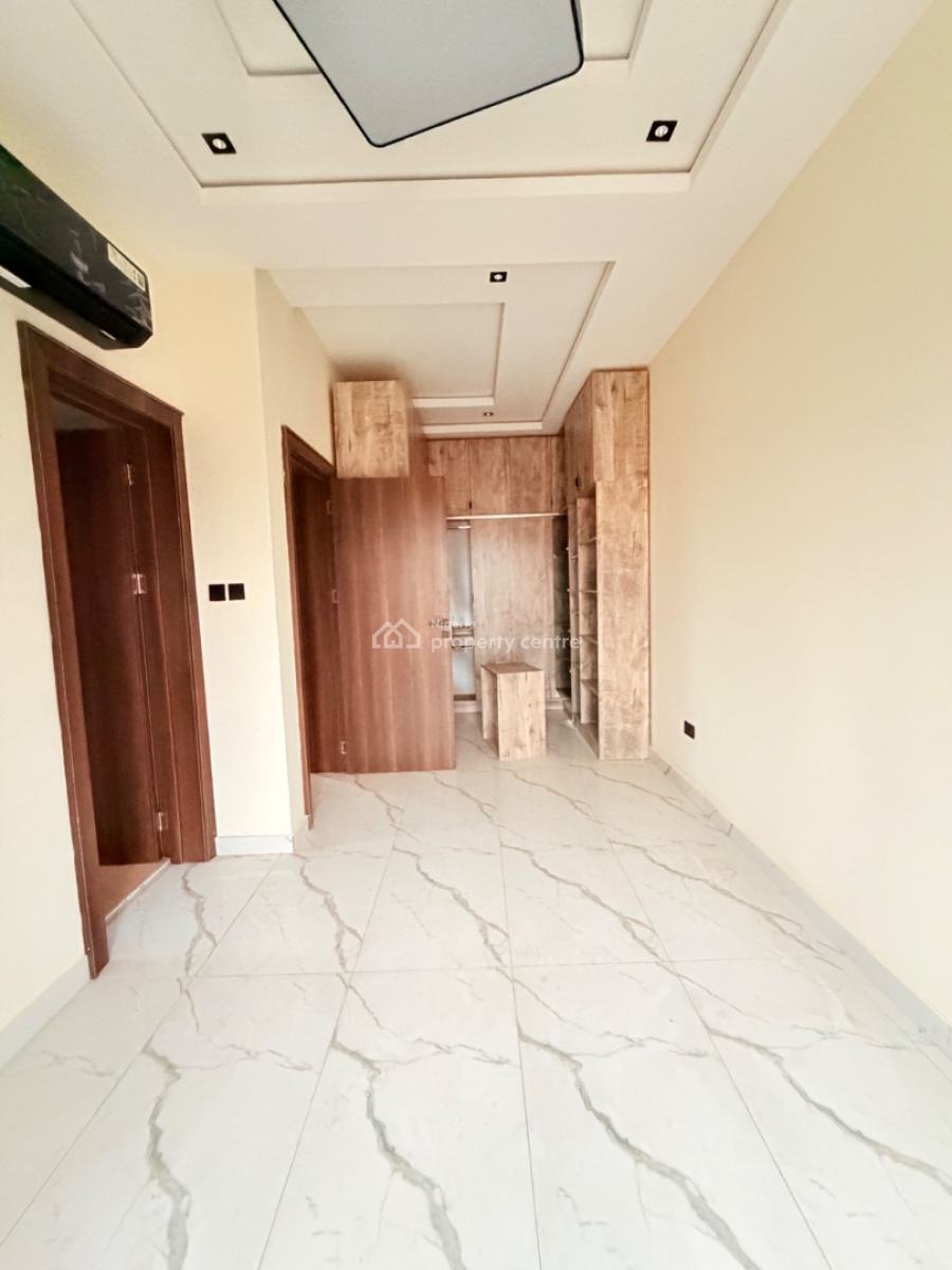 Semi Furnished 4 Bedroom Semi Detached Duplex with a Bq, Gra Phase 1, Magodo, Lagos, Semi-detached Duplex for Sale