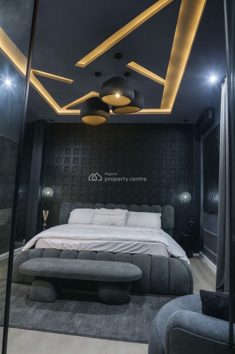 Luxury 1 Bedroom Apartment with Ps5, Swimming Pool, Tennis ,private L, Lekki Phase 1, Lekki, Lagos, Flat / Apartment Short Let