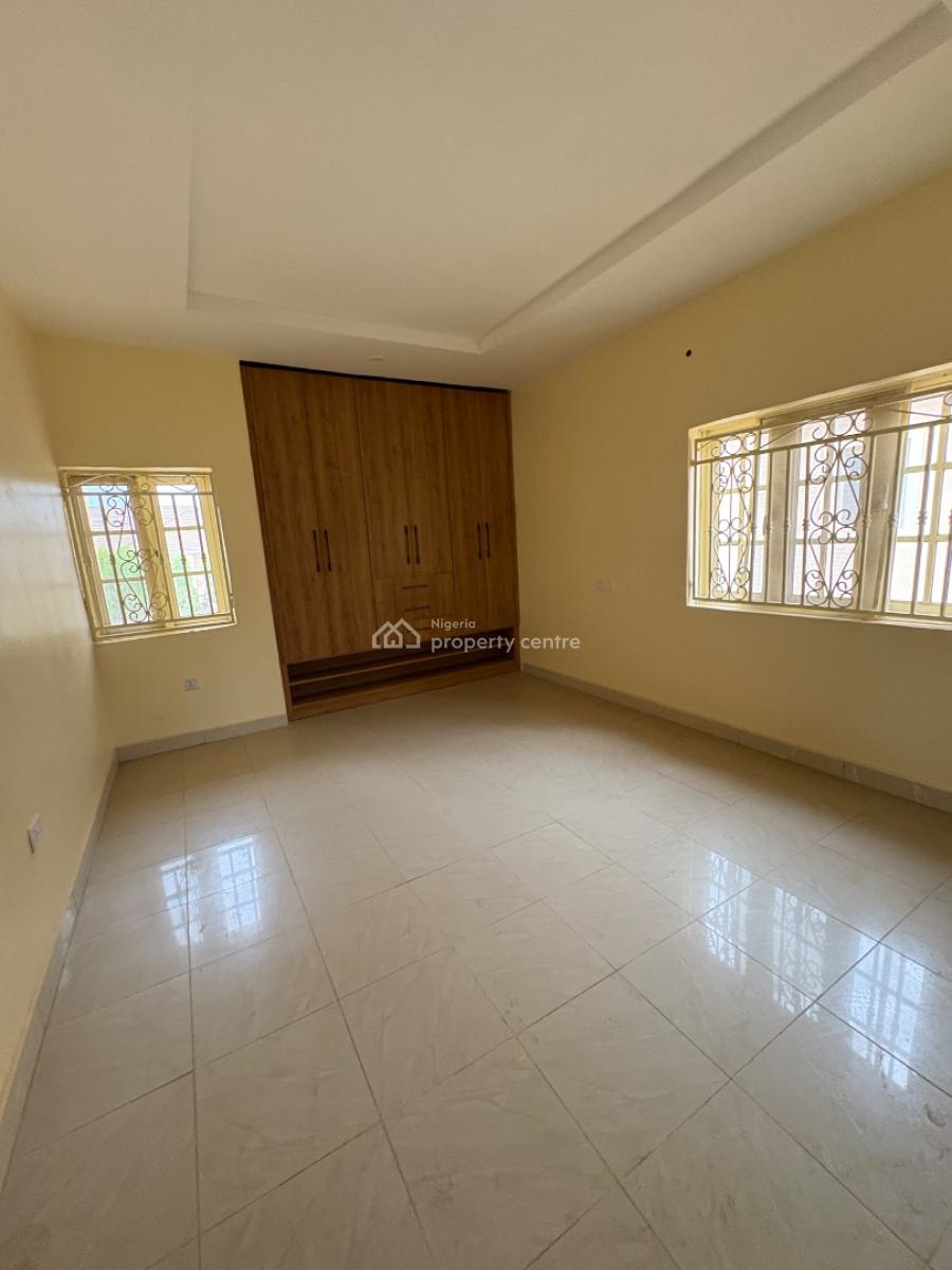 Newly Built 3 Bedroom Block of Flat, Mabushi, Abuja, Flat / Apartment for Rent