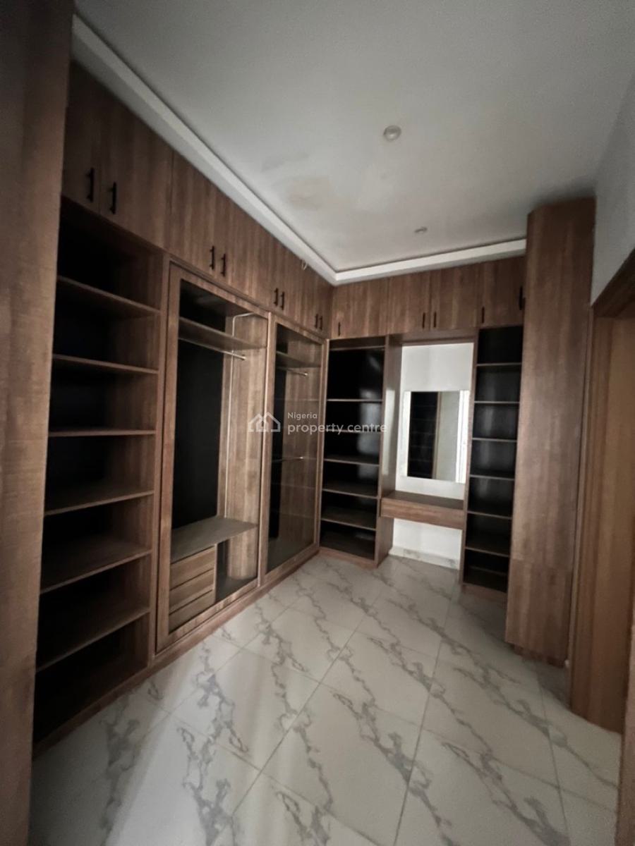 Very Spacious 5 Bedroom Fully Detached Duplex with 2 Living Rooms, Guzape District, Abuja, Detached Duplex for Rent