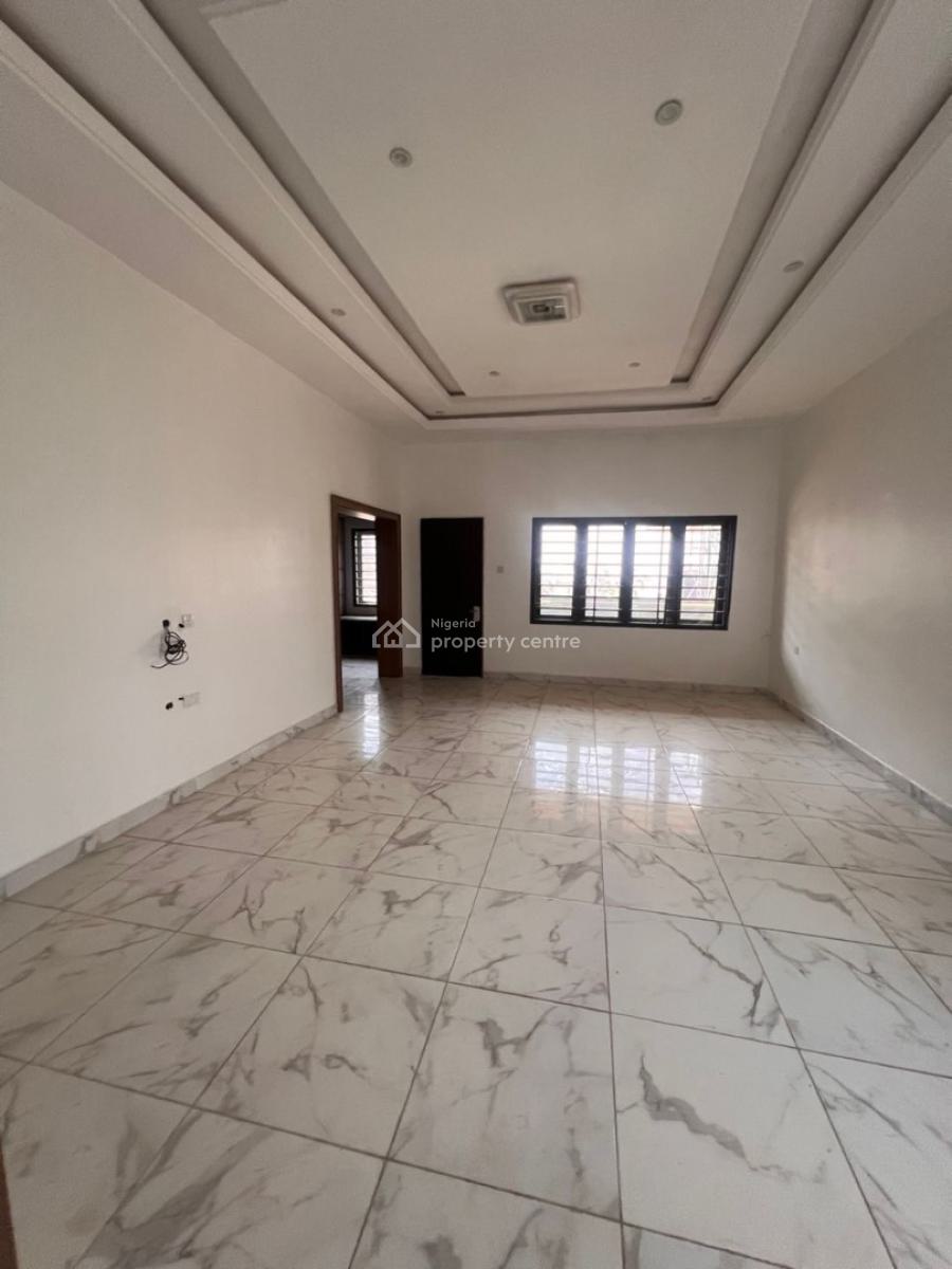 Very Spacious 5 Bedroom Fully Detached Duplex with 2 Living Rooms, Guzape District, Abuja, Detached Duplex for Rent