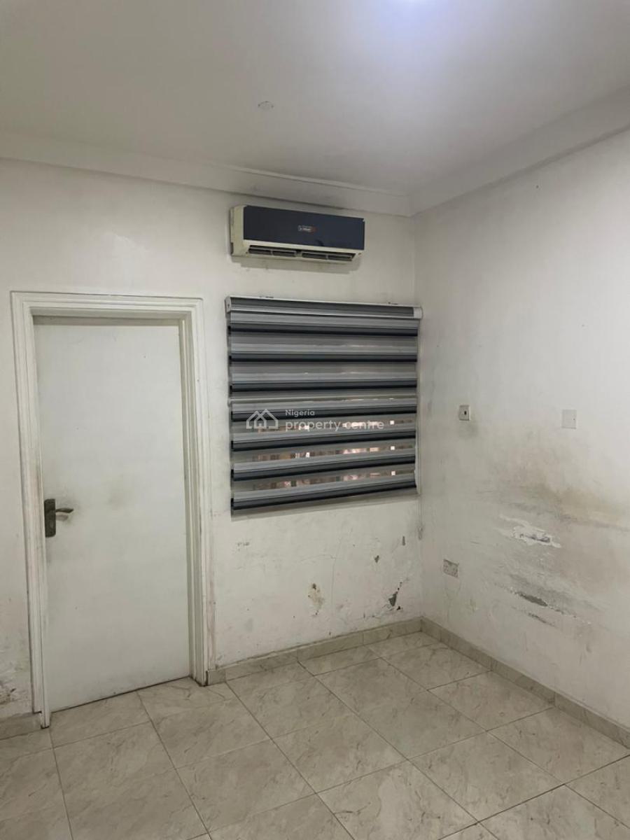 2 Bedroom Ground Floor in a Duplex, Off Admiralty Way, Lekki Phase 1, Lekki, Lagos, Office Space for Rent