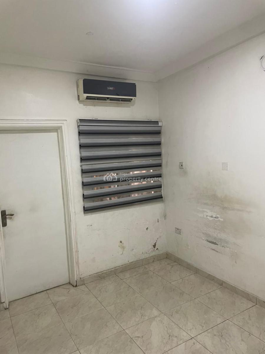 2 Bedroom Ground Floor in a Duplex, Off Admiralty Way, Lekki Phase 1, Lekki, Lagos, Office Space for Rent