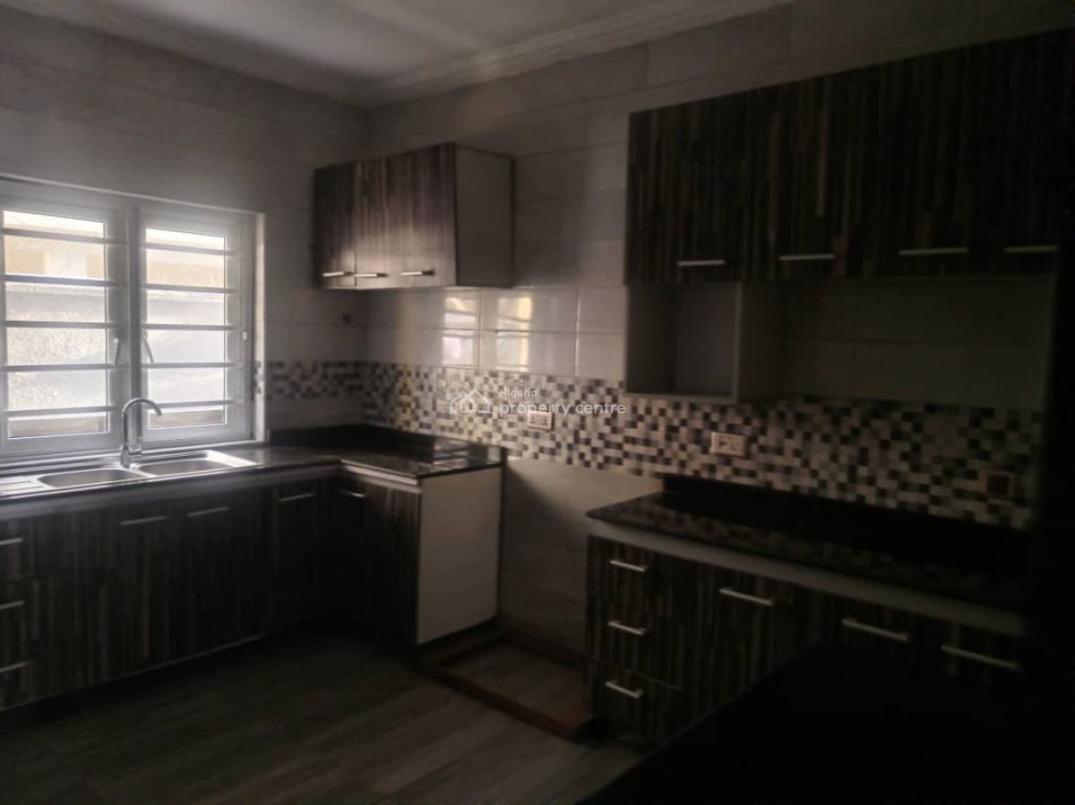 3 Bedroom Apartment, Ikeja Gra, Ikeja, Lagos, Flat / Apartment for Rent