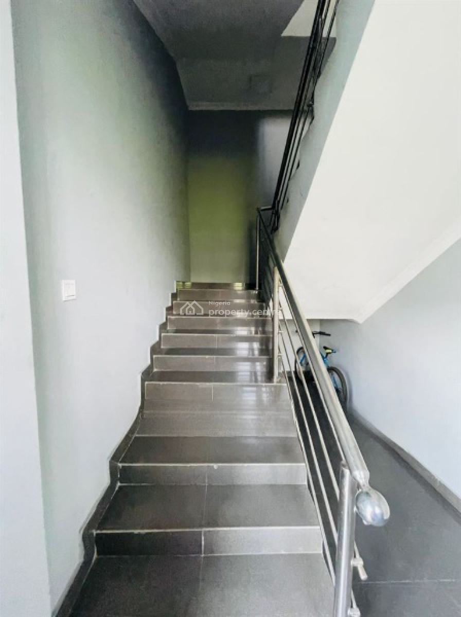 Block of 6 Serviced 3-bedroom Apartments, Off Ikate Elegunshi Road, Ikate, Lekki, Lagos, Flat / Apartment for Rent