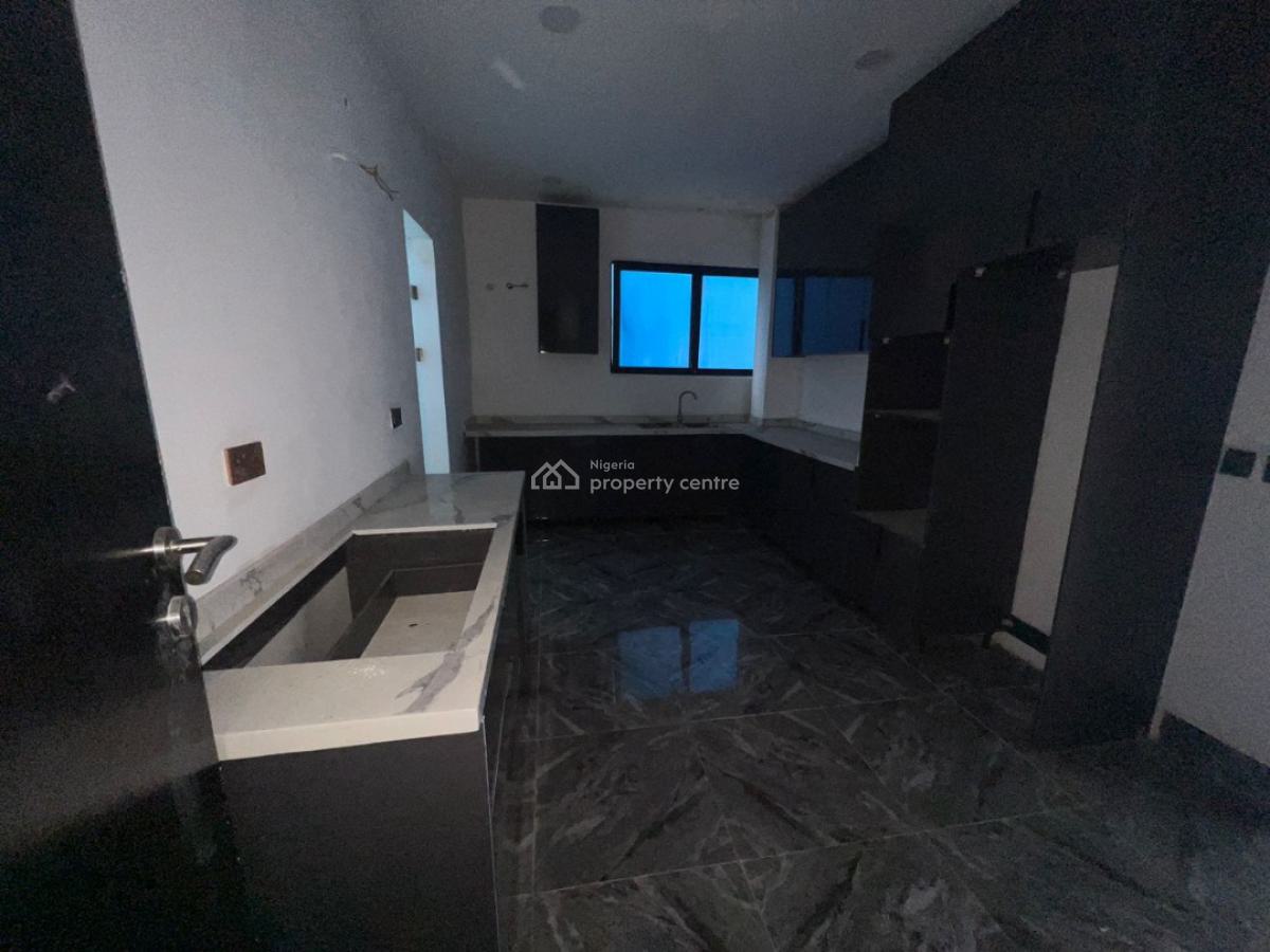 Spacious 3-bedroom Maisonette with Bq, Off Alfred Rewane, Ikoyi, Lagos, Flat / Apartment for Rent