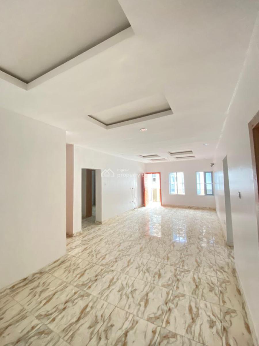 2 Bedroom Apartment, Lekki Scheme2, Lekki Phase 2, Lekki, Lagos, Block of Flats for Sale