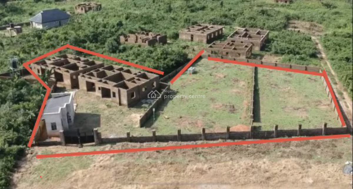 4.5 Plots with Uncompleted 4 Flats, Omi Adio, Ibadan, Oyo, Mixed-use Land for Sale