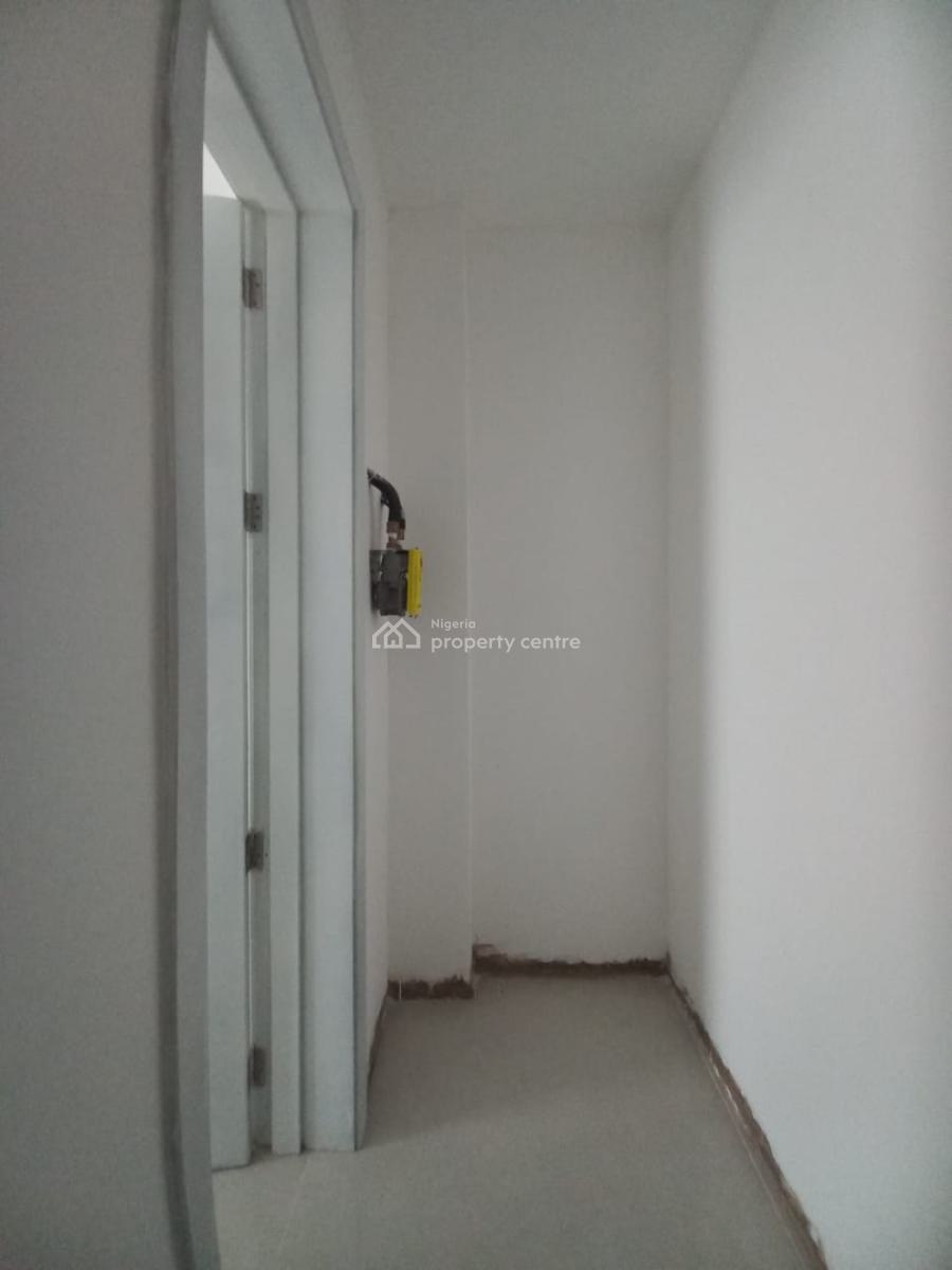 Luxury 5-bedroom Residence with Home Office & 2 Bqs in a Prime Address, Lugard Avenue, Ikoyi, Lagos, Flat / Apartment for Sale