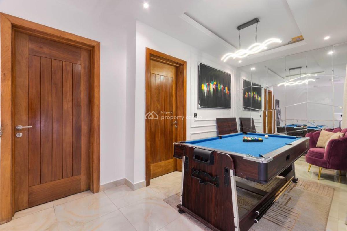 Luxury 2 Bedroom Maisonette with Snooker, Tennis, Ps5, Pool and Gym, Lekki Phase 1, Lekki, Lagos, House Short Let