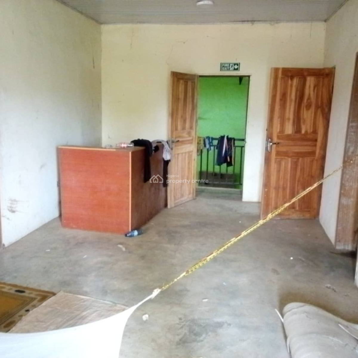 Mixed Use Building Sitting on 2,692.565 Sqm of Land, Arapaja, Ibadan, Oyo, House for Sale