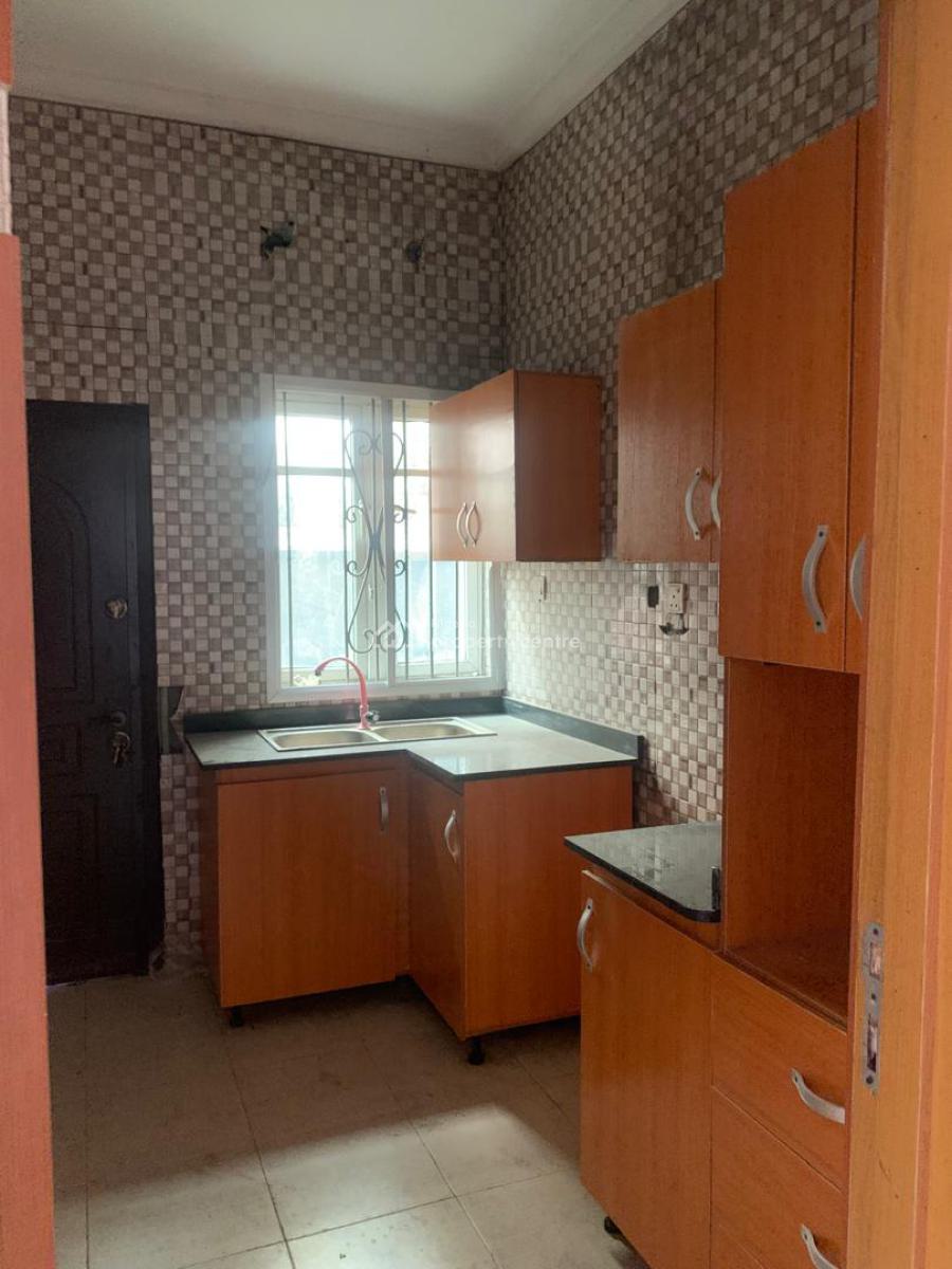 Spaceous 3 Bedroom Apartment Downstairs, Gra, Ikota, Lekki, Lagos, Flat / Apartment for Rent