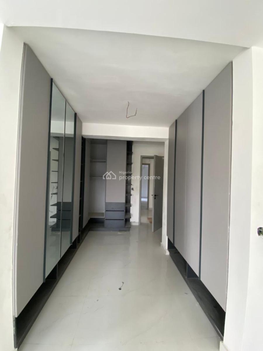 Exquisite 4 Bedroom Maisonette, Ikoyi, Lagos, Block of Flats for Sale