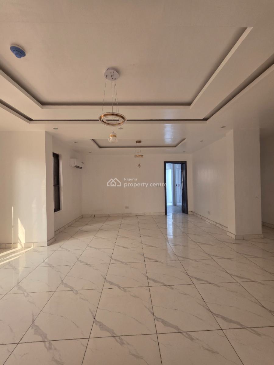 Luxury 2 Bedroom Apartment with Excellent Finishing, Lekki Phase 1, Lekki, Lagos, Flat / Apartment for Sale