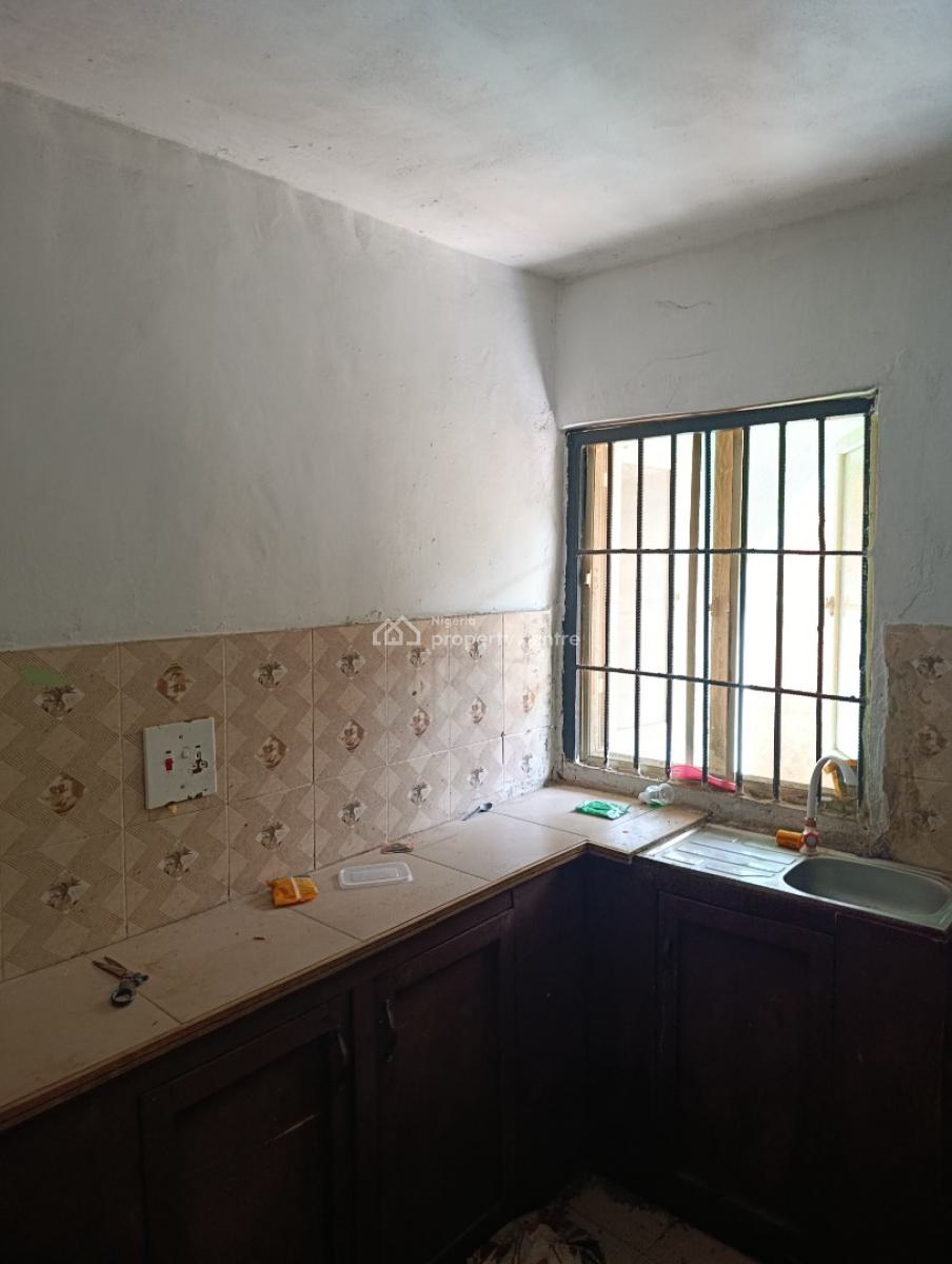 2 Bedroom Flat in a Gated Estate, Unity Estate, University of Ibadan Area, Ajibode, Ibadan, Oyo, Semi-detached Bungalow for Rent