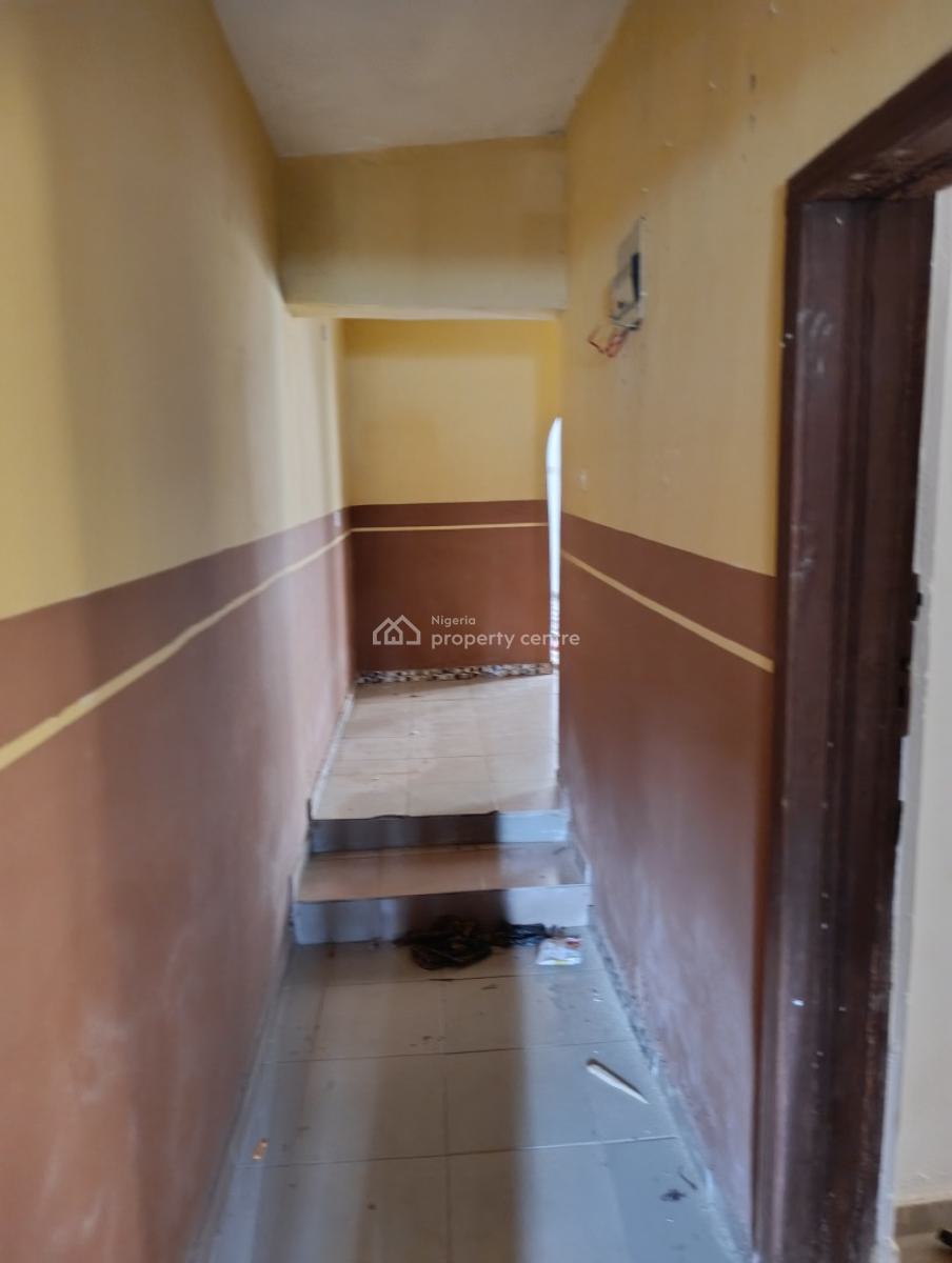 2 Bedroom Flat in a Gated Estate, Unity Estate, University of Ibadan Area, Ajibode, Ibadan, Oyo, Semi-detached Bungalow for Rent