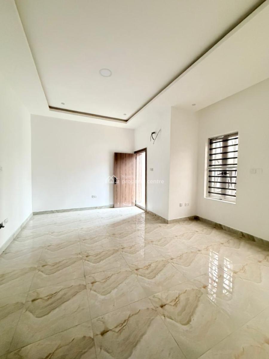 Fully Serviced 4 Bedroom Terrace Duplex with Spacious Bq, Lekki Phase 1, Lekki, Lagos, Flat / Apartment for Rent