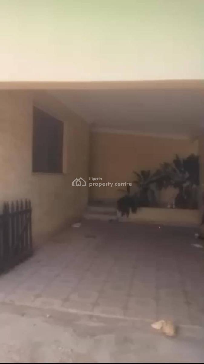 Demolishable Bungalow, Shonibare Estate, Maryland, Lagos, Detached Bungalow for Sale