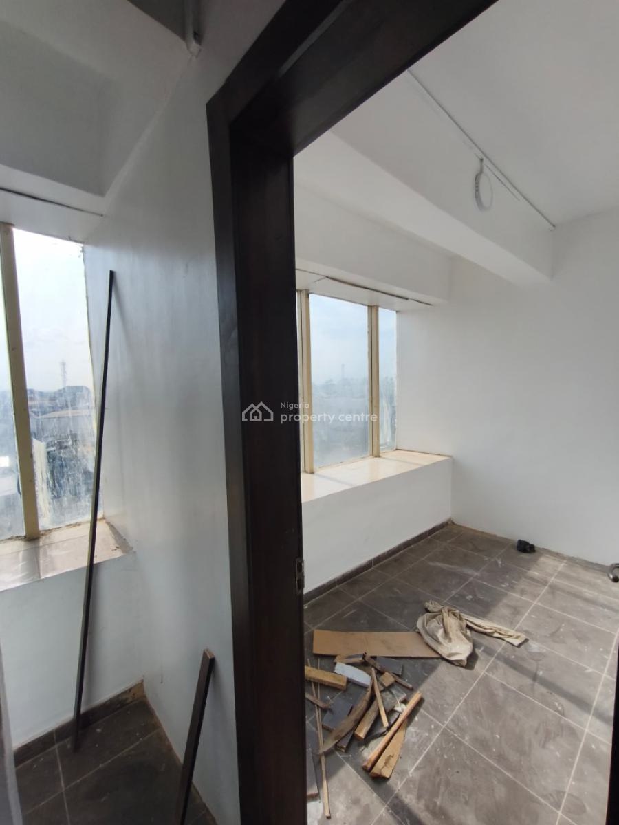 300 Square Metre Office Space, Oba Akran, Ikeja, Lagos, Office Space for Rent
