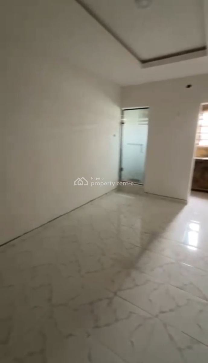 Newly Built Spacious Room Self Contain with Car Park and Modern Finishing, Akoka, Yaba, Lagos, Self Contain (single Rooms) for Rent