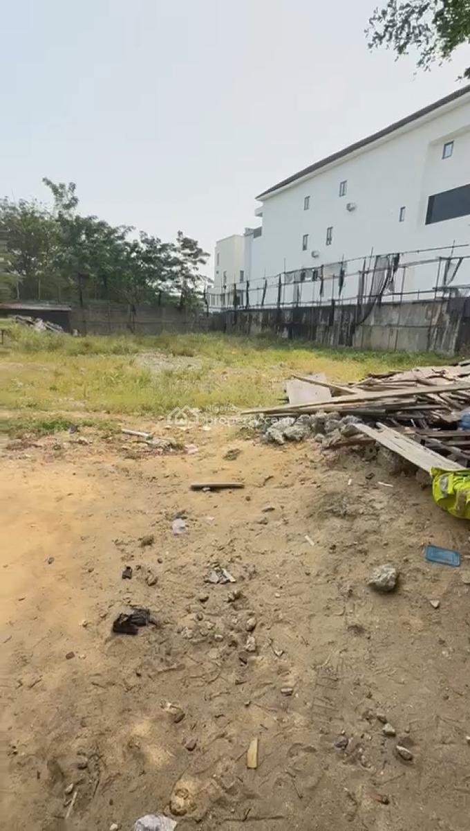 a Corner Piece Land Measured at 509sqm, Sokoto Street, Banana Island, Ikoyi, Lagos, Mixed-use Land for Sale