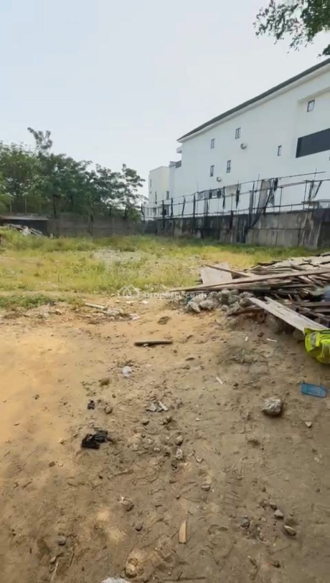 a Corner Piece Land Measured at 509sqm, Sokoto Street, Banana Island, Ikoyi, Lagos, Mixed-use Land for Sale