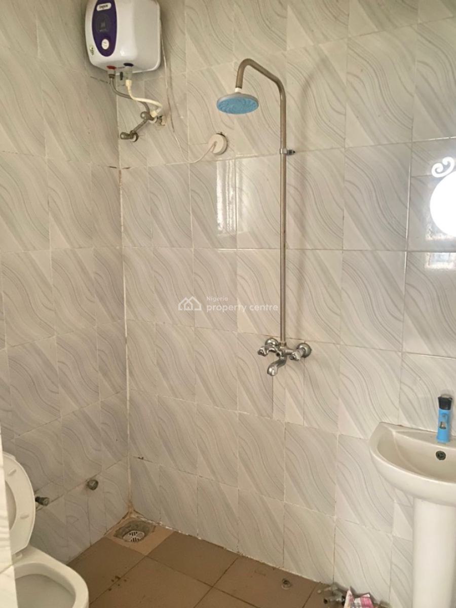 2 Bedroom Flat Ground Floor, Ogunfayo, Ibeju Lekki, Lagos, Flat / Apartment for Rent