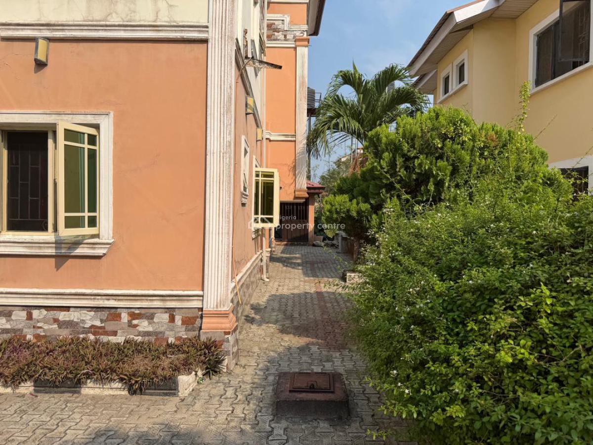 Well Maintained 5 Bedroom Detached Duplex ., Orchid Road, Lekki, Lagos, Detached Duplex for Sale