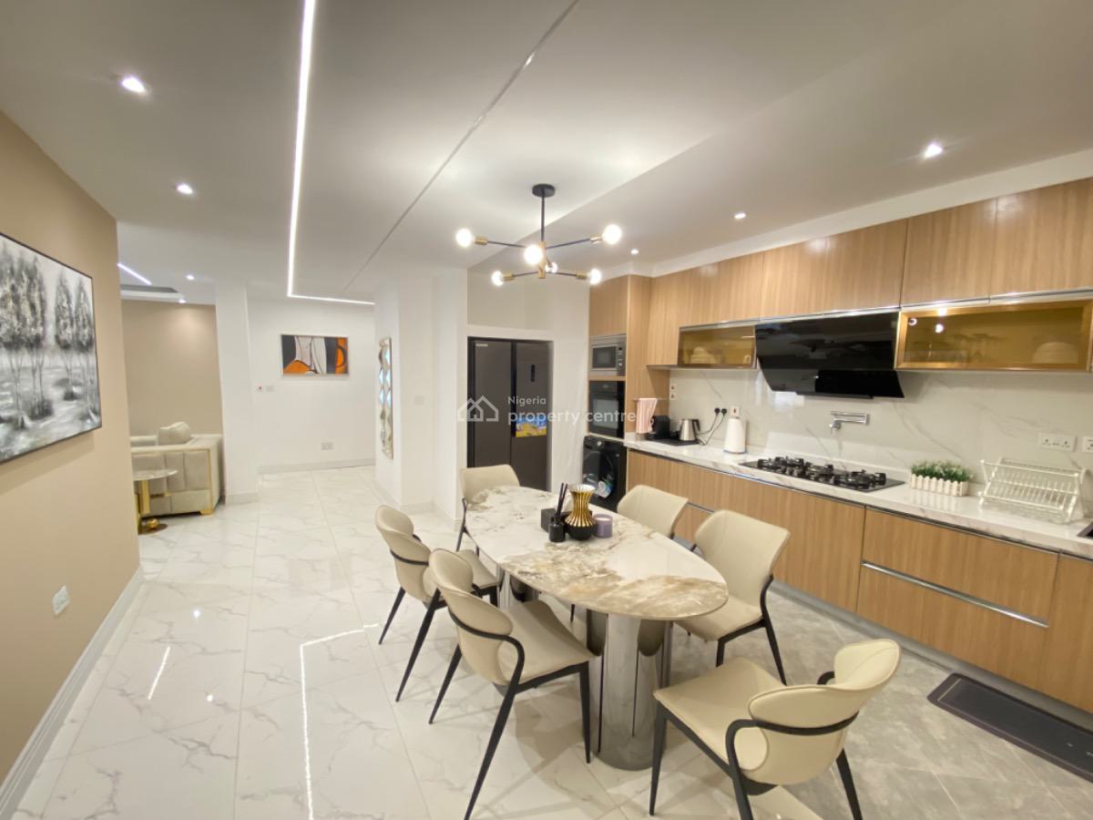 Fully Furnished and Serviced 3 Bedrooms Apartment, Periwinkle Estate, Lekki Phase 1, Lekki, Lagos, Flat / Apartment for Rent