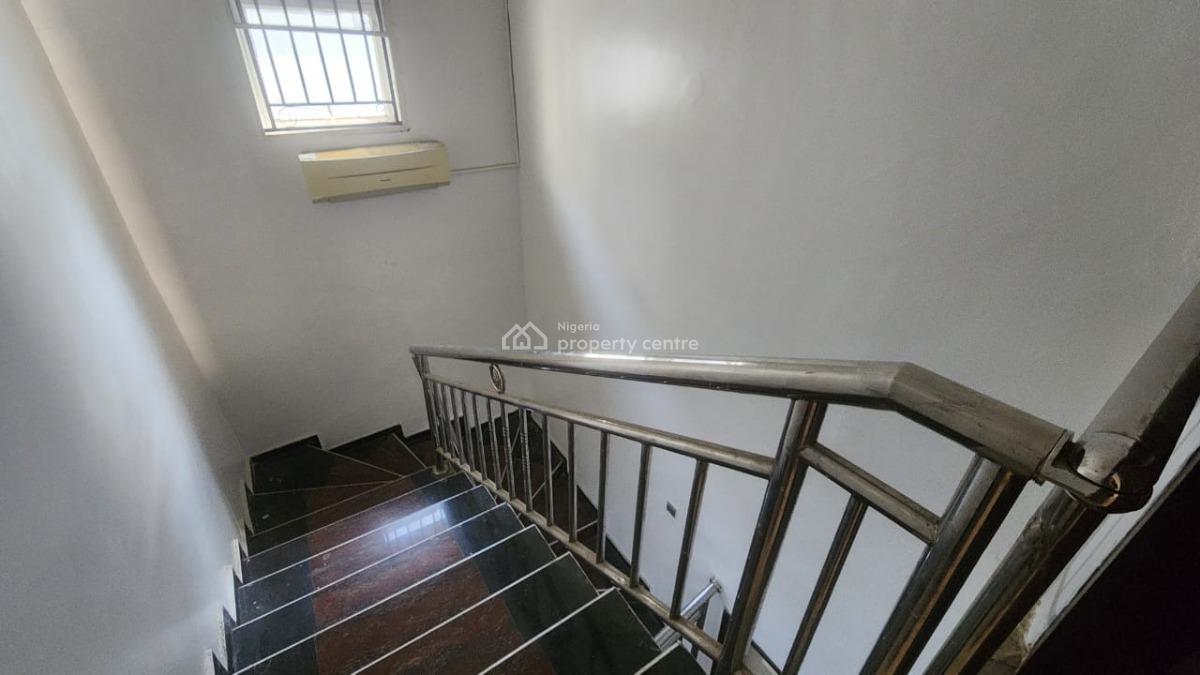 5 Bedrooms Fully Detached Duplex with Bq, Chevron, Lekki, Lagos, Detached Duplex for Sale