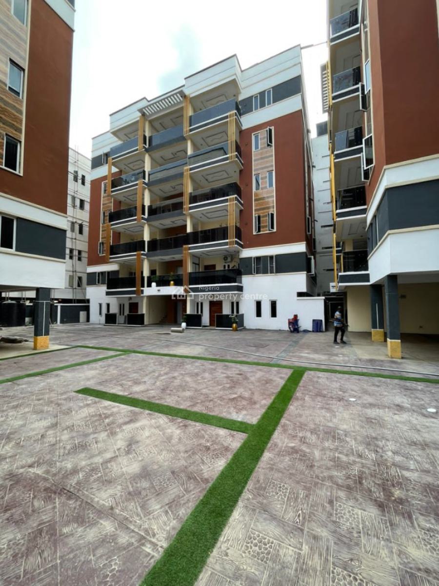 2 Bedroom Apartment with Pool and Bq, Lekki Phase 1, Lekki, Lagos, Flat / Apartment for Sale