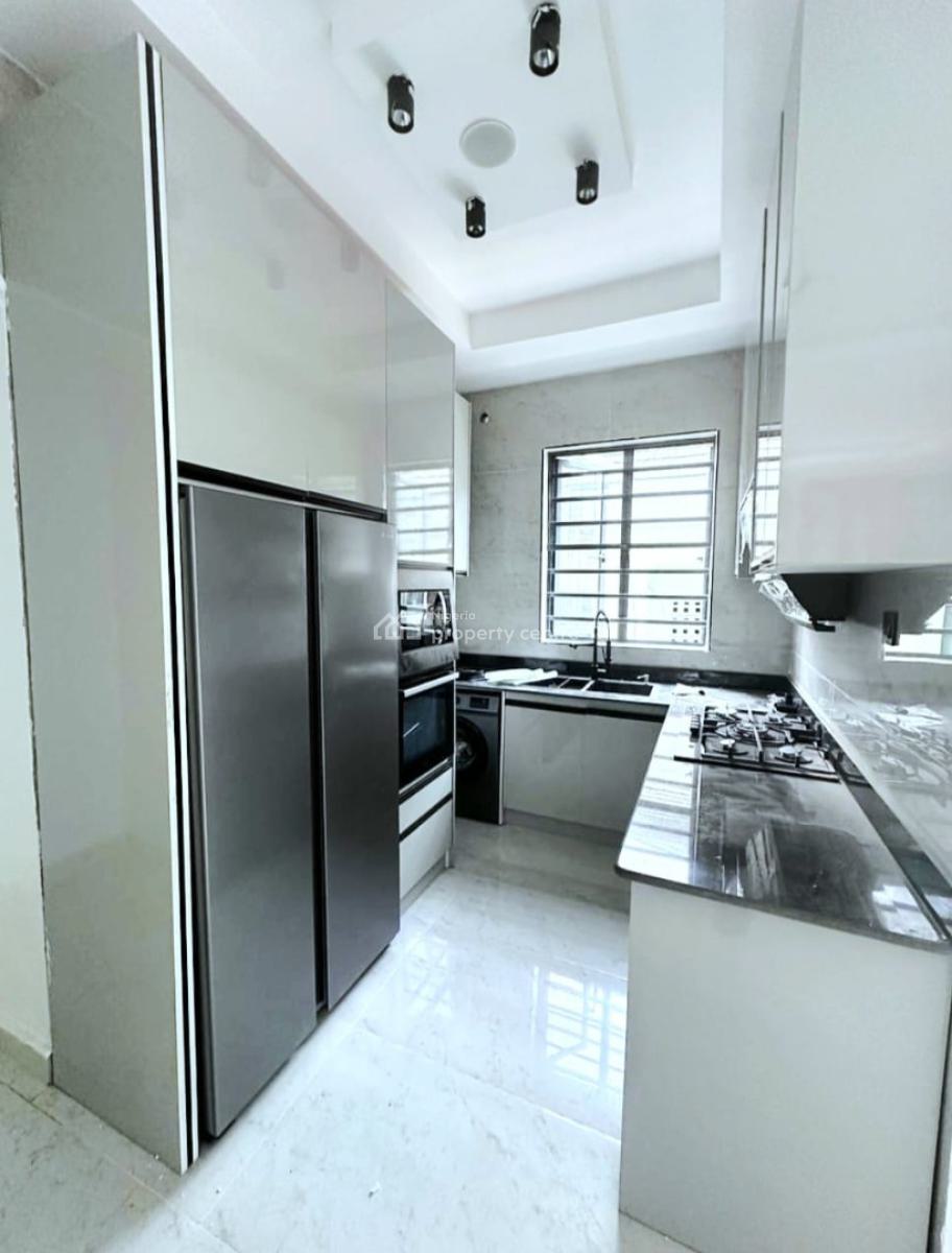 Stunning 4-bedroom Terrace Townhouse with Bq, Lekki Phase 1, Lekki, Lagos, Terraced Duplex for Rent