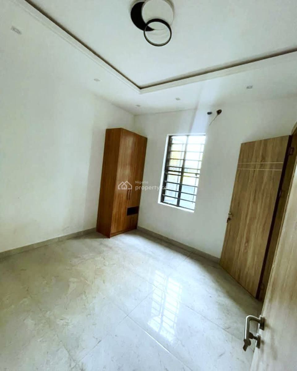 Stunning 4-bedroom Terrace Townhouse with Bq, Lekki Phase 1, Lekki, Lagos, Terraced Duplex for Rent