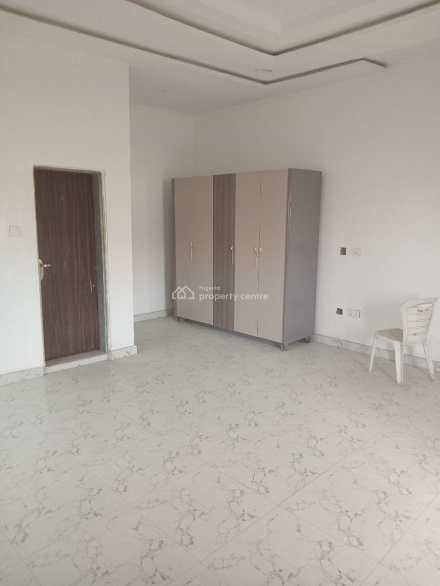 a Brand New Spacious 5-bedroom Semi-detached Duplex, Idu-karmo District, After Nizamiyel Hospital ( Turkish Hospital), Idu Industrial, Abuja, Semi-detached Duplex for Rent