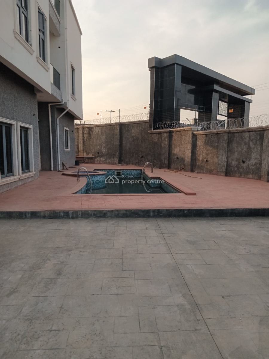 a Brand New Spacious 5-bedroom Semi-detached Duplex, Idu-karmo District, After Nizamiyel Hospital ( Turkish Hospital), Idu Industrial, Abuja, Semi-detached Duplex for Rent