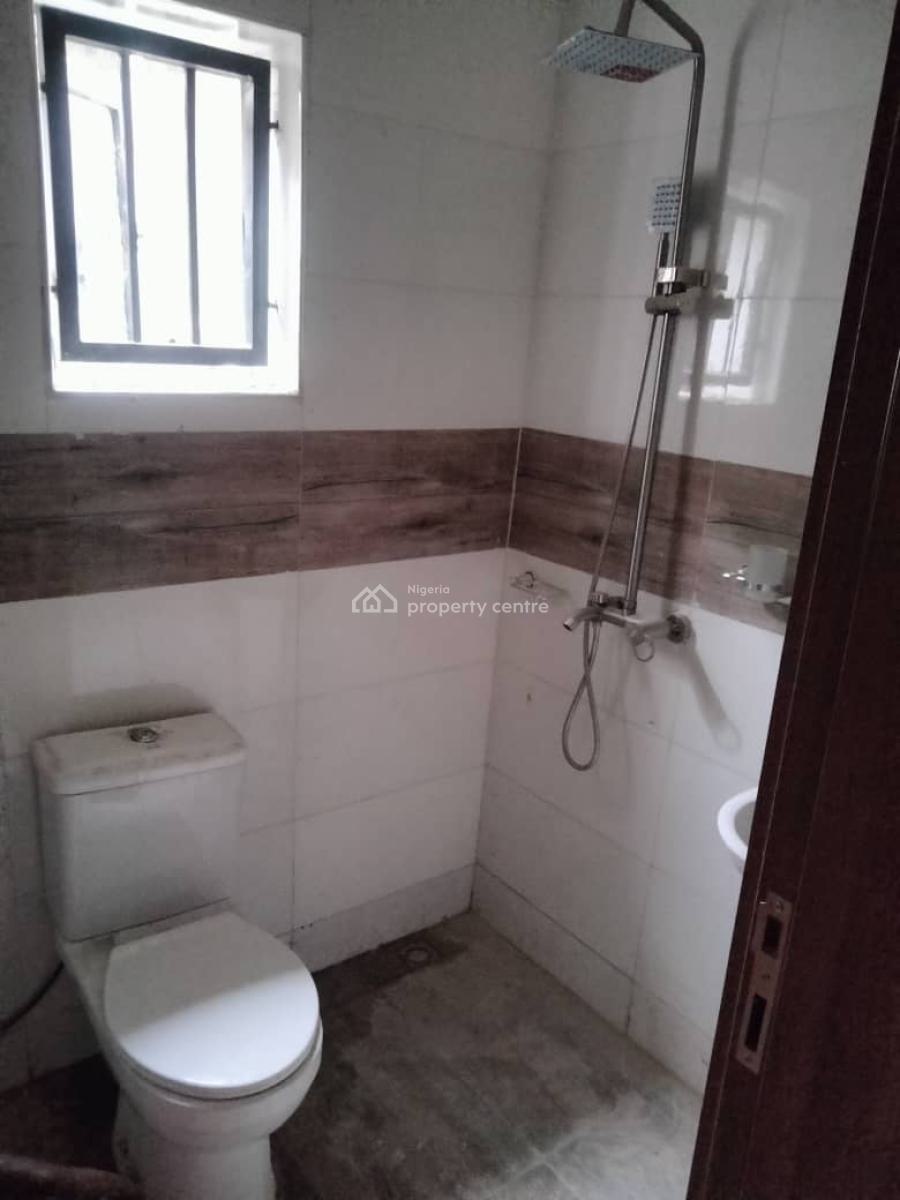 Luxurious 5-bedroom Terrace Duplex, Guzape District, Abuja, Terraced Duplex for Rent